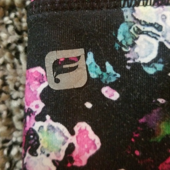 Fabletics capris - Picture 3 of 4